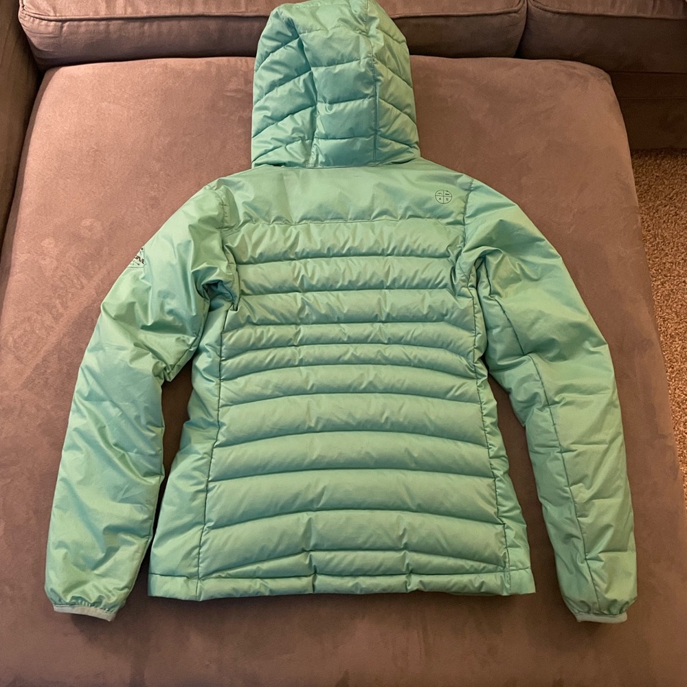 Dakine womens puffer jacket